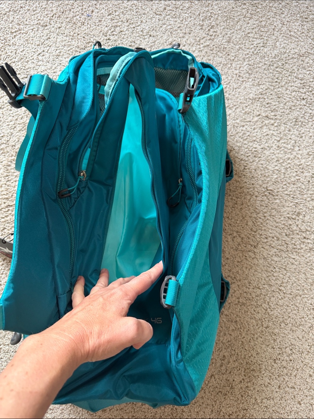 NWT OSPREY porter 46 Teal Travel Backpack - Picture 5 of 17